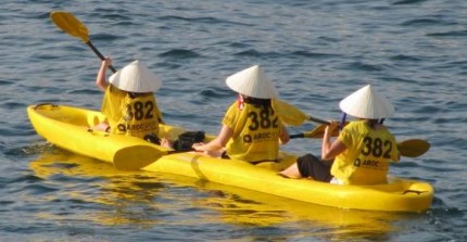 And they're off! Teams start the Lifestart Kayak for Kids 2010