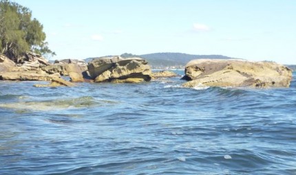 Fun little surges amongst the rocks.