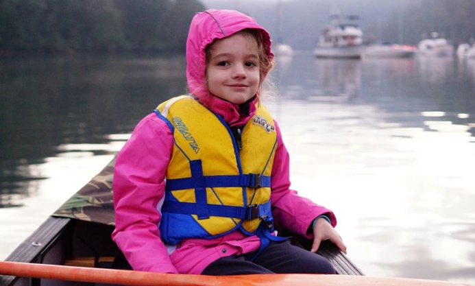 A cold early morning start in the canoe